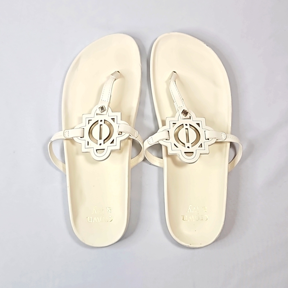 crown & ivy white wylie footbed sandals Sz 8 - Picture 8 of 8